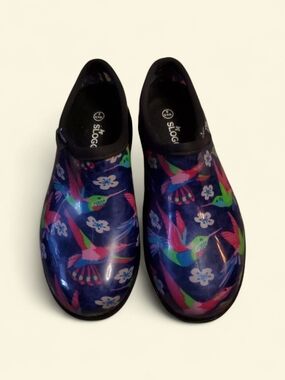 Sloggers Navy Garden Clogs with Pink & Green Hummingbird Print